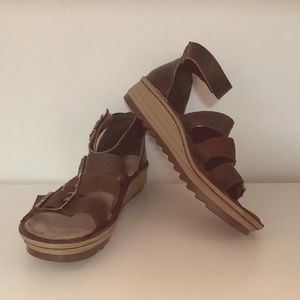 Naot “Begonia”, sz 39, lthr sandal, mineral brn lthr/hash suede/ brn croc lthr
